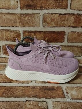 Pre-owned Flux Adapt Runner